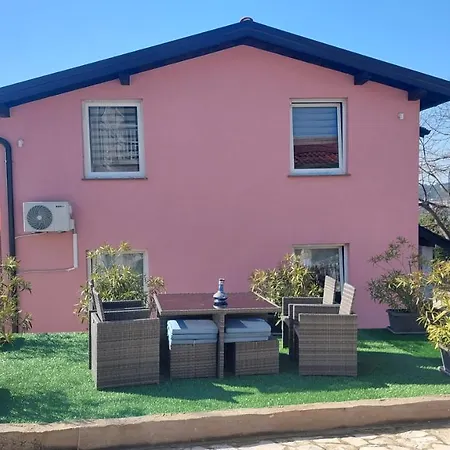 Neyra Villa