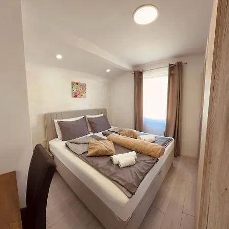 Neyra Villa